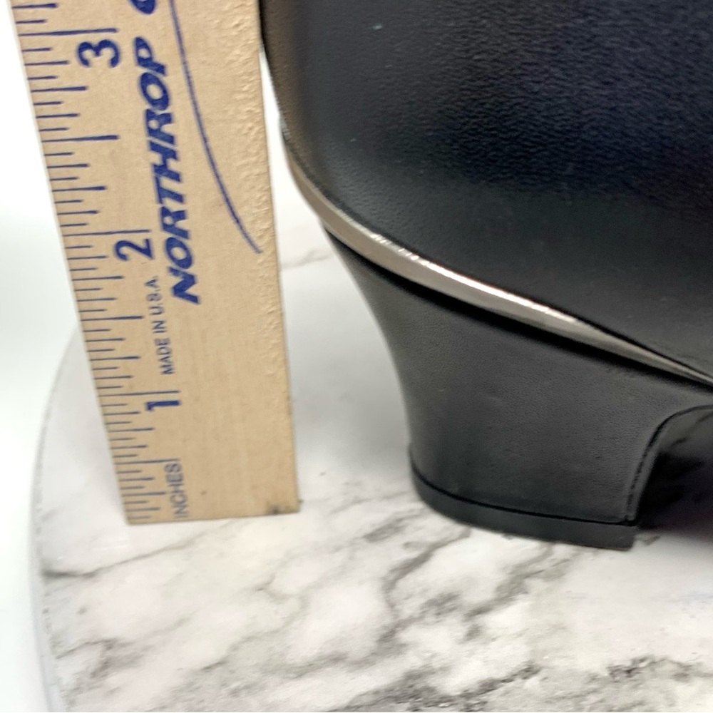 Hotter Dallas Micro Studs Leather Heeled Comfort Boots 10 Neutral Edgy Classic - Picture 16 of 16